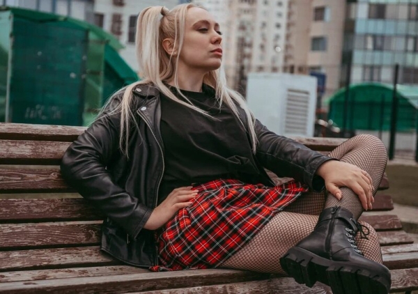 
				Из оперы в эстраду: Juli Lotty о карьере поп-исполнительницы и музыкальной трансформации			