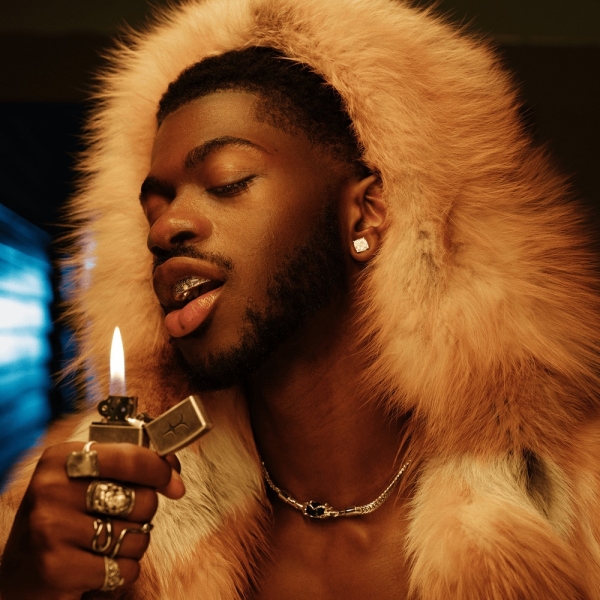 Lil Nas X выпустил «Light Again!» с Бангальтером из Daft Punk