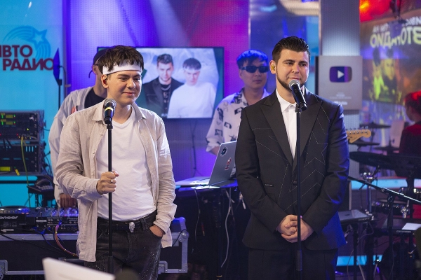 «Это наши 15 секунд славы»: Gayazovs Brothers о съемках в кино и треке "Невеста"