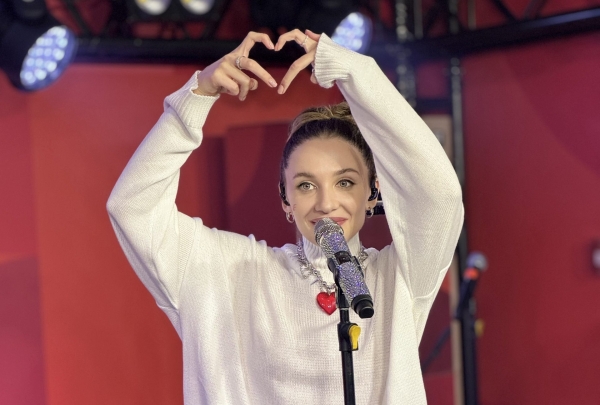 Mia Boyka спела на китайском и рассказала про экологию