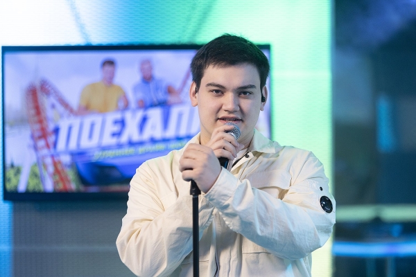 Александр Круг рассказал о грузе ответственности из-за славы отца и нападках хейтеров