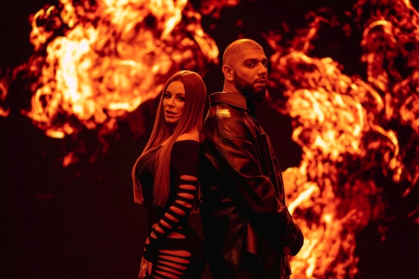 Артем Качер и Ани Лорак выпустили клип «Материк» с огнем и водой Артем Качер и Ани Лорак выпустили клип «Материк» с огнем и водой