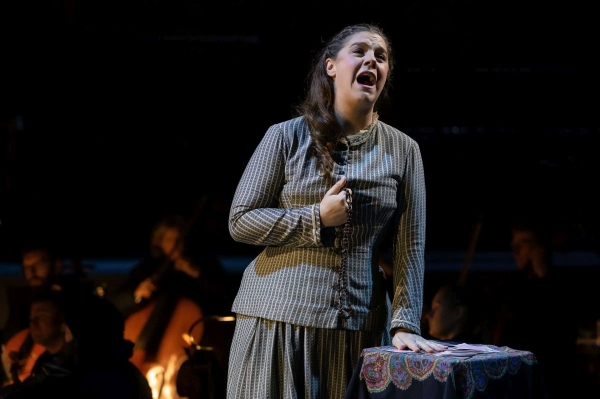 Премьера новой «Кармен» в лондонском Opera Holland Park Премьера новой «Кармен» в лондонском Opera Holland Park