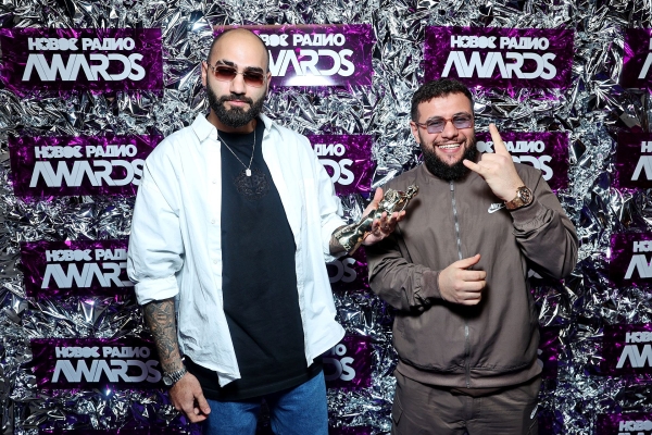 HammAli&Navai вернулись к своему фирменному стилю HammAli&Navai вернулись к своему фирменному стилю