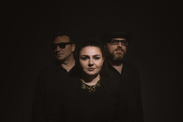 «Четыре истории, которые идеально дополняют друг друга»: группа LISSABON89 выпустила новый альбом
«Четыре истории, которые идеально дополняют друг друга»: группа LISSABON89 выпустила новый альбом